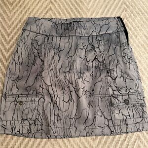 Jamie Sadock Gray and Black Abstract Print Golf  Skort
